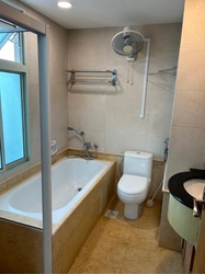 Queens (D3), Condominium #483763161